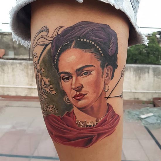 frida kahlo best portrait tattoo design girl leg outer thigh