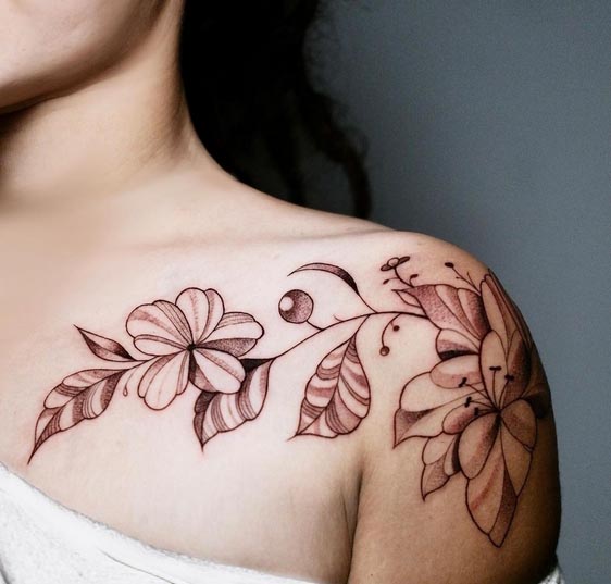 freehand floral classy tattoo design female shoulder collarbone