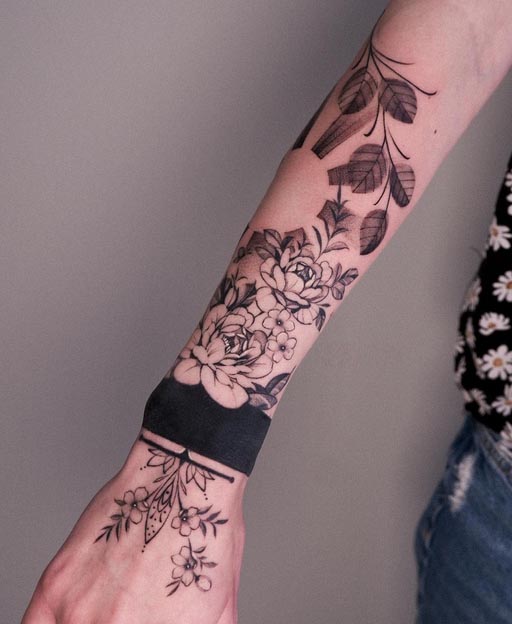 floral unique tattoo design woman half sleeve 1