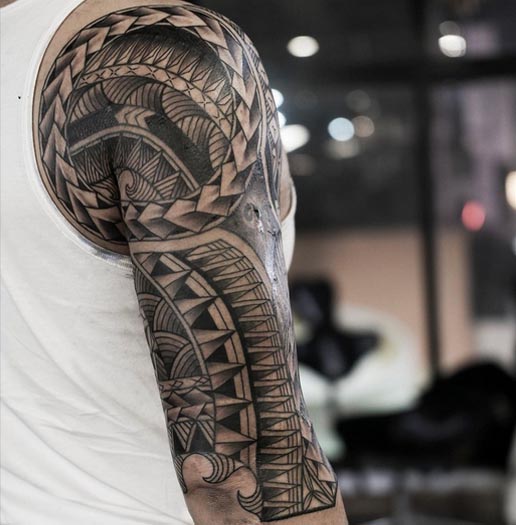 polynesian tattoo idea man half sleeve 3