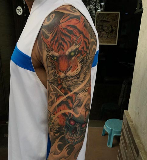 tiger and skull tattoo color male half sleeve