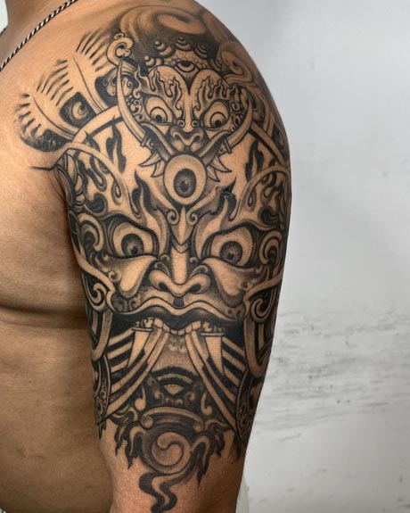 traditional samurai mask tattoo design man half sleeve